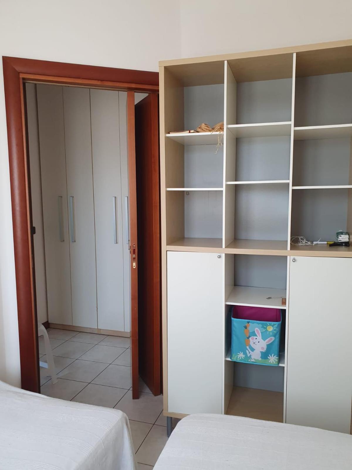 Hotel Holiday Мартинсикуро Номер фото