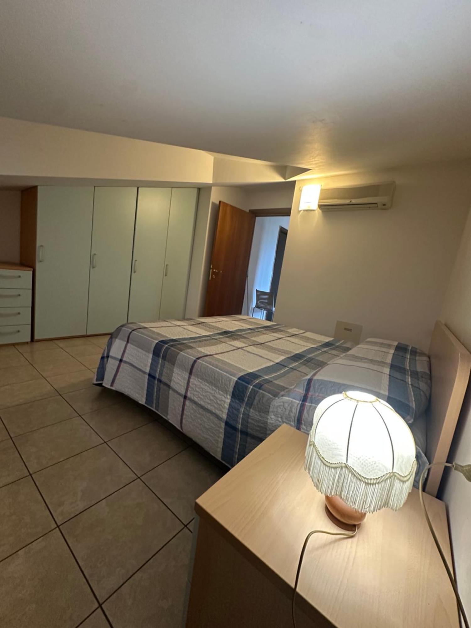 Hotel Holiday Мартинсикуро Экстерьер фото